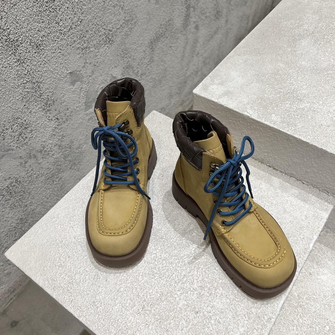 Bottega Veneta Haddock Lace-Up Ankle Boot - PerfectKickZ