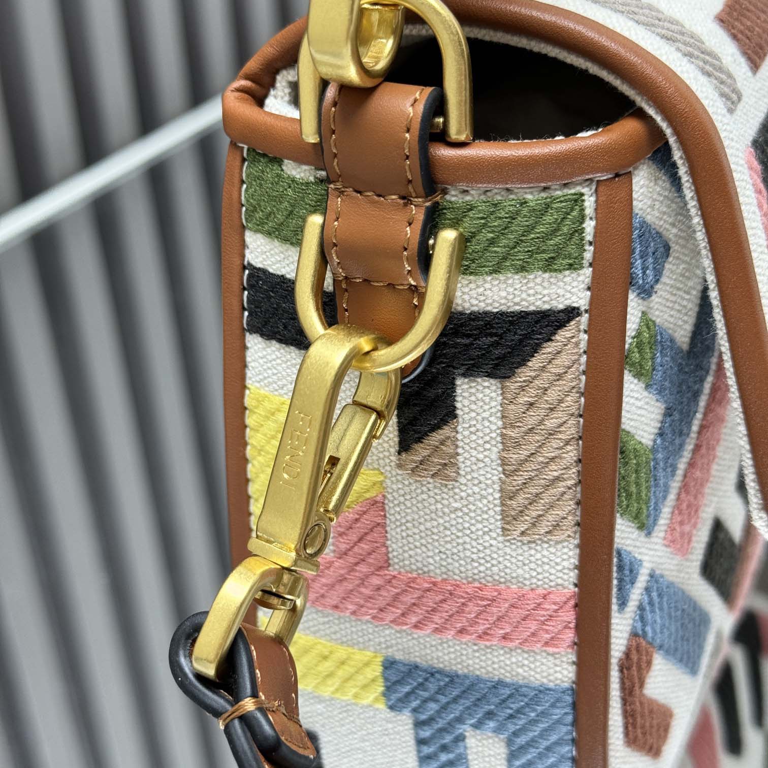 Fendi Baguette Mini  26x13x6cm - PerfectKickZ
