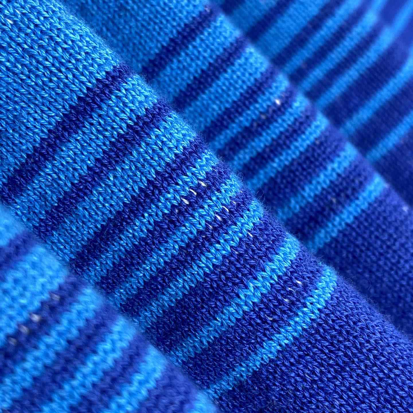 Louis Vuitton Damier Gradient Jacquard Pullover   1AGTL0 - PerfectKickZ