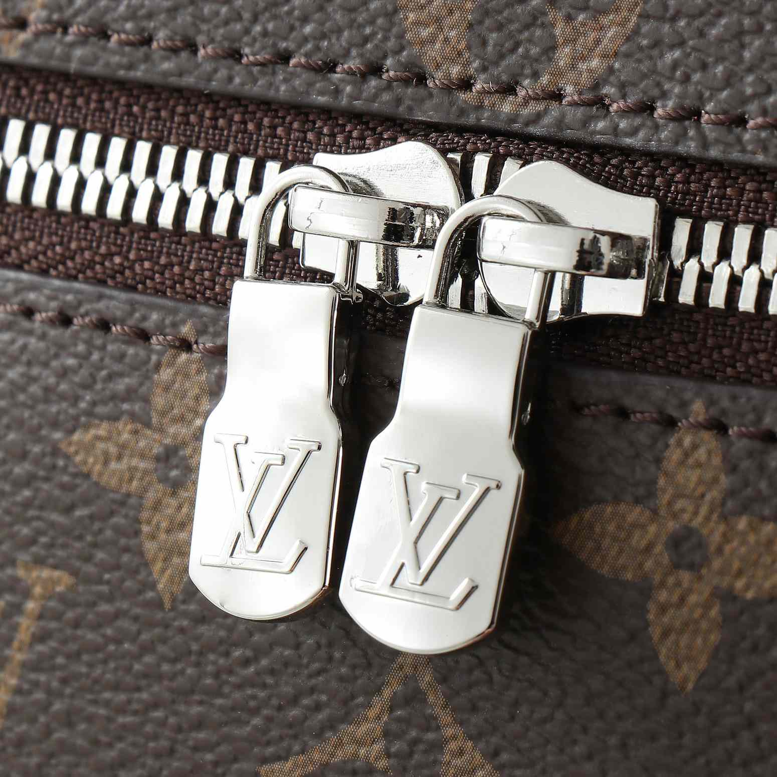 Louis Vuitton Nice Mini  M12650 - PerfectKickZ