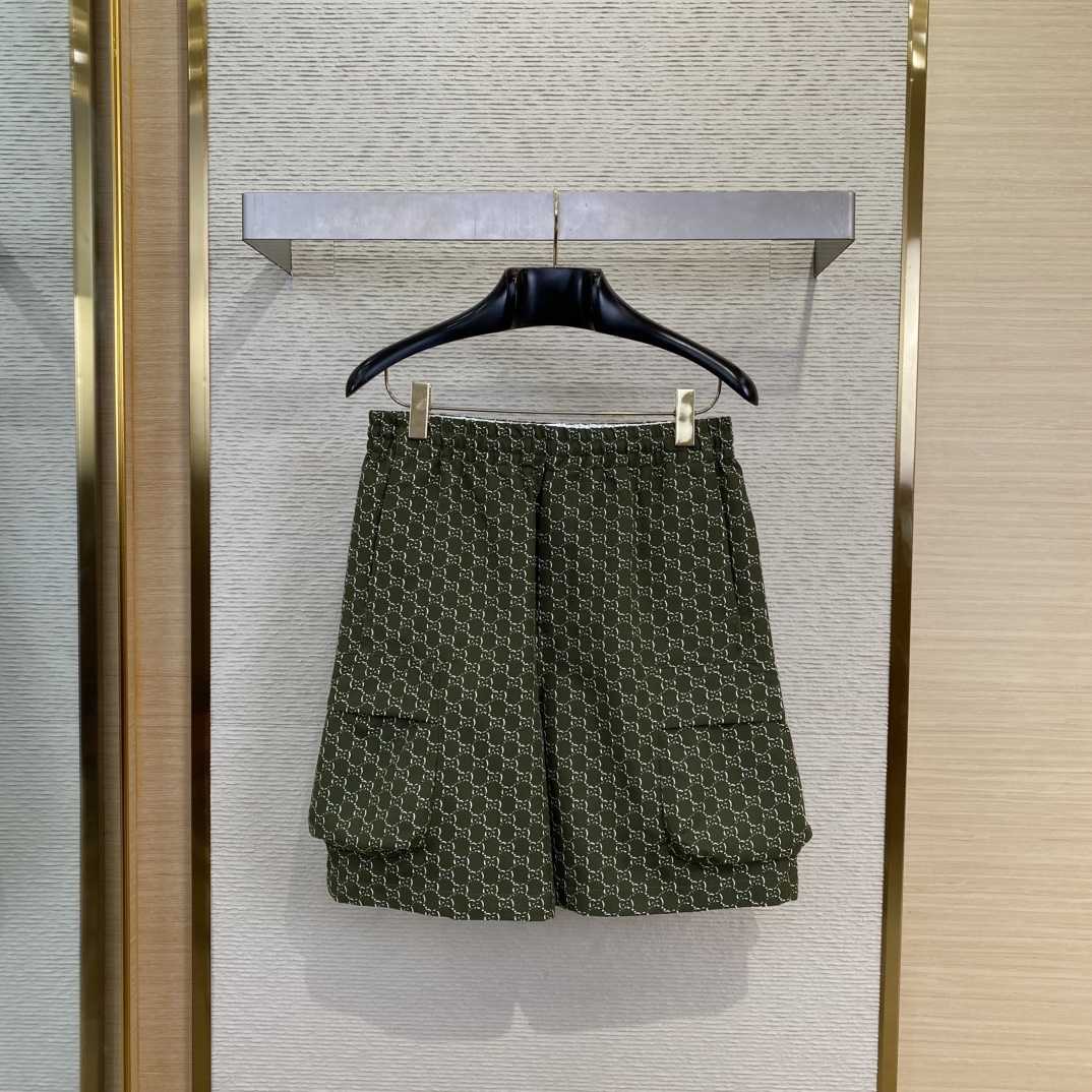 Gucci Cotton Jacquard Shorts With GG Shadow - PerfectKickZ