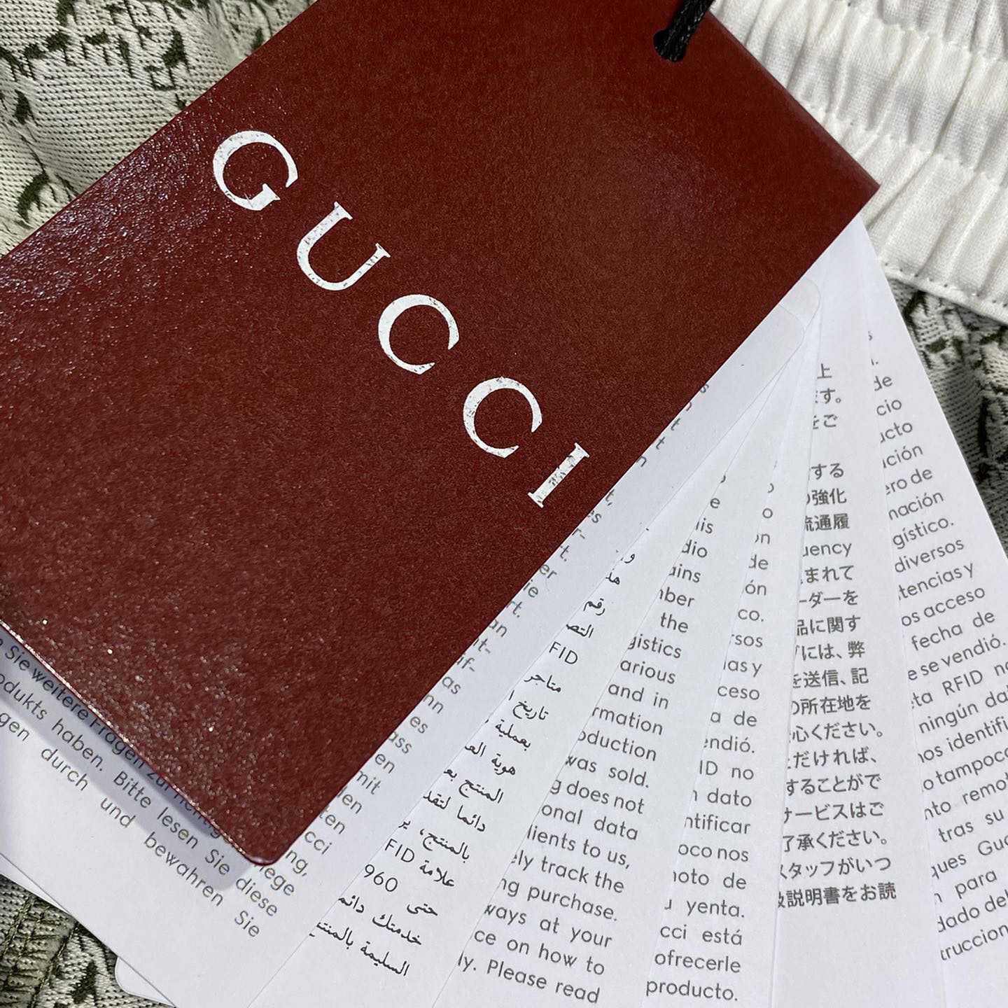Gucci Cotton Jacquard Shorts With GG Shadow - 