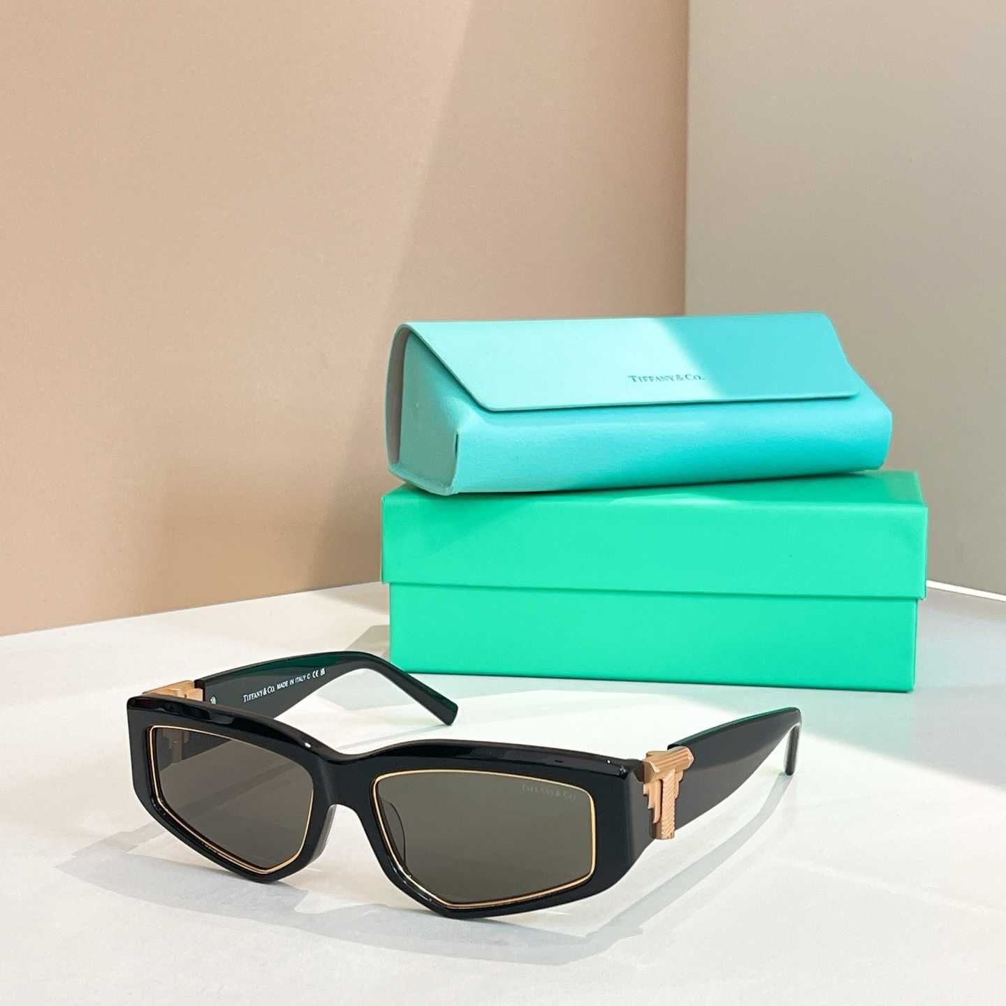 Tiffany & Co. TF4234U Sunglasses  - PerfectKickZ