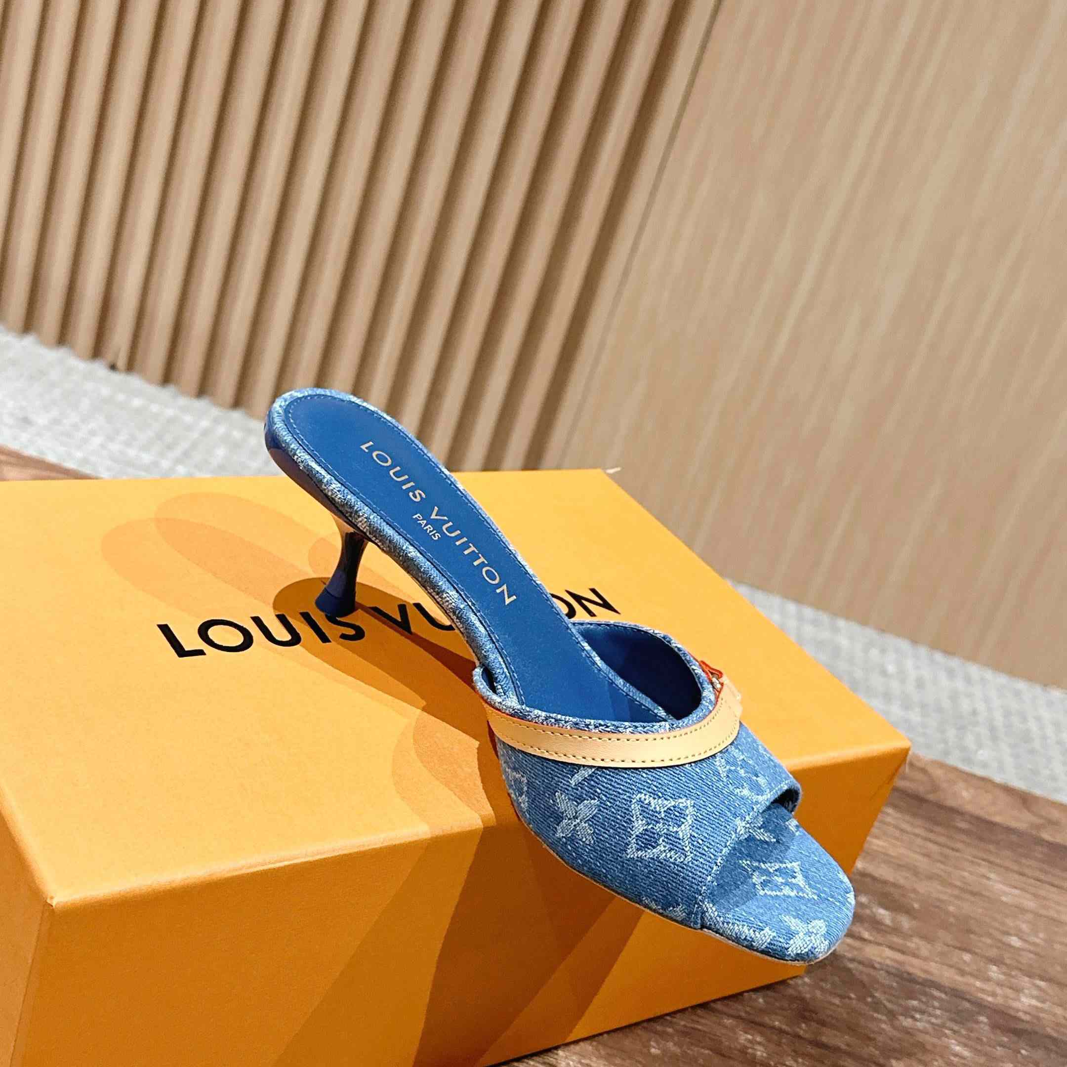 Louis Vuitton LV x TM 6AM Mule    - PerfectKickZ