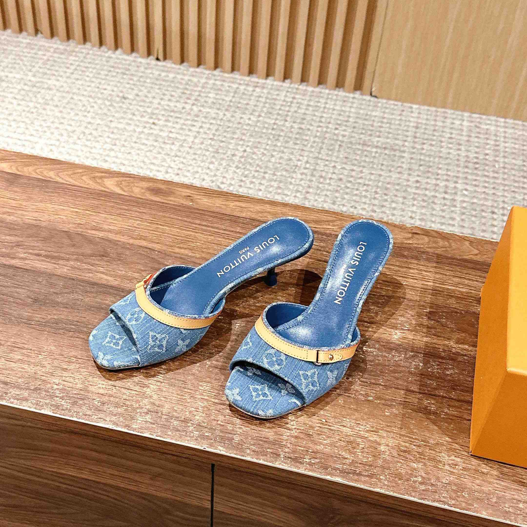 Louis Vuitton LV x TM 6AM Mule    - PerfectKickZ