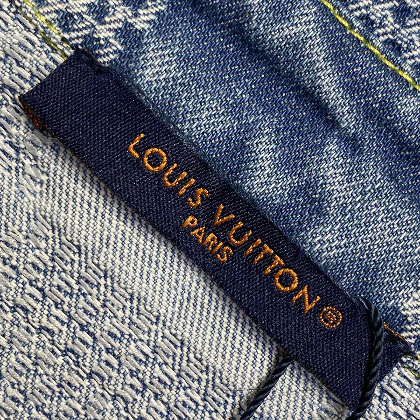 Louis Vuitton Damier Short-Sleeved Chambray Shirt   - PerfectKickZ