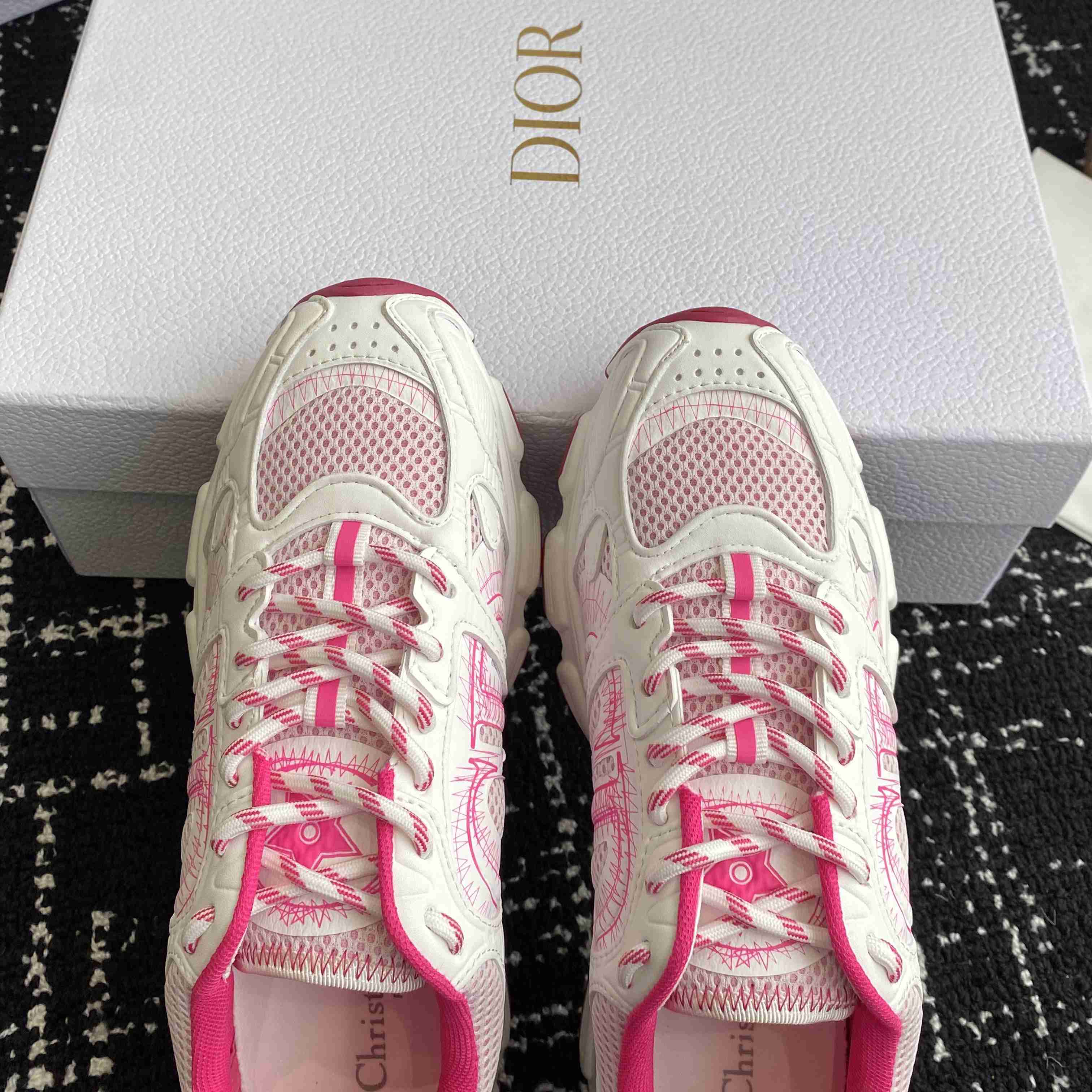 Miss Dior — Dior Chrono Sneaker  - PerfectKickZ