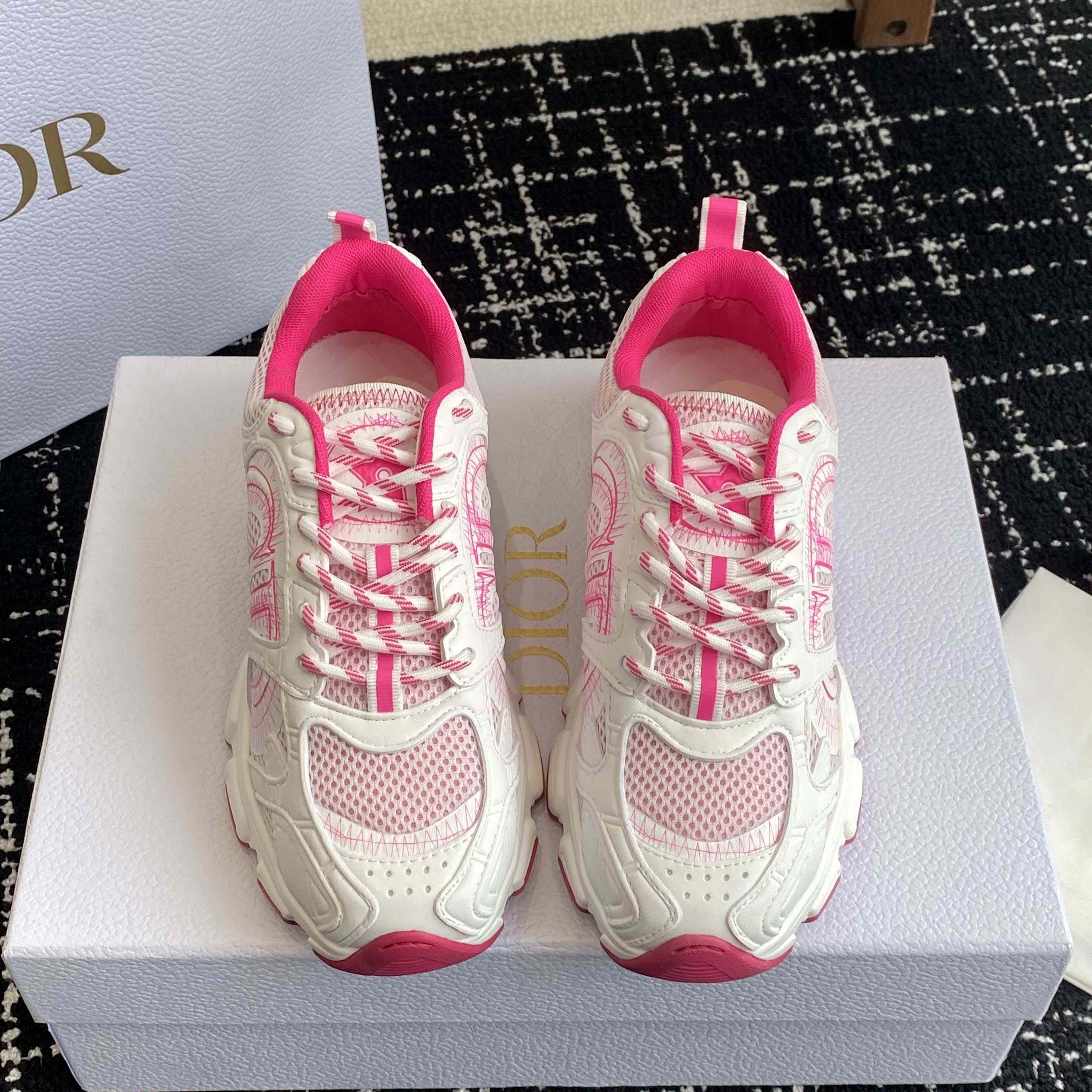 Miss Dior — Dior Chrono Sneaker  - PerfectKickZ