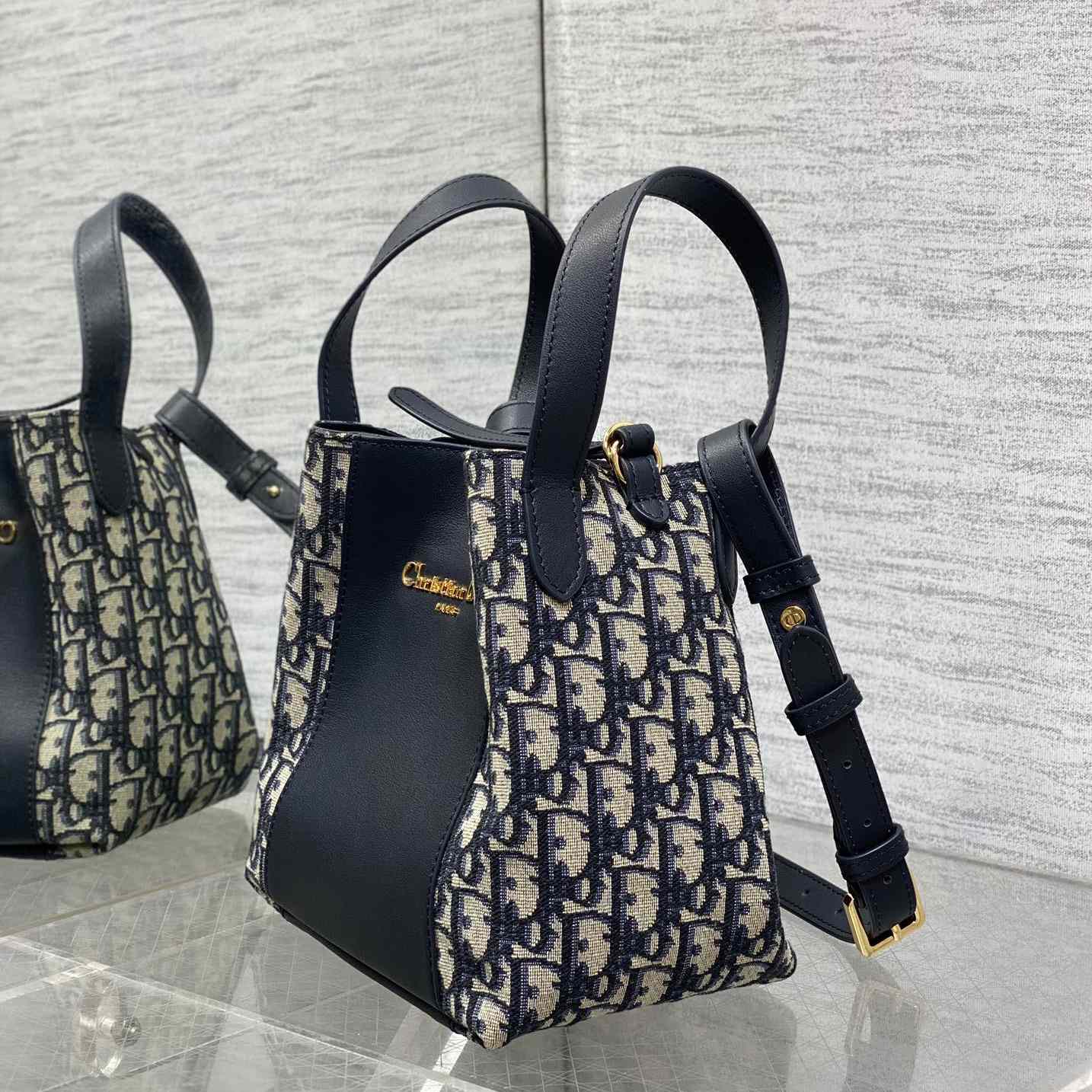 Dior Medium Signature Bucket Bag  - PerfectKickZ
