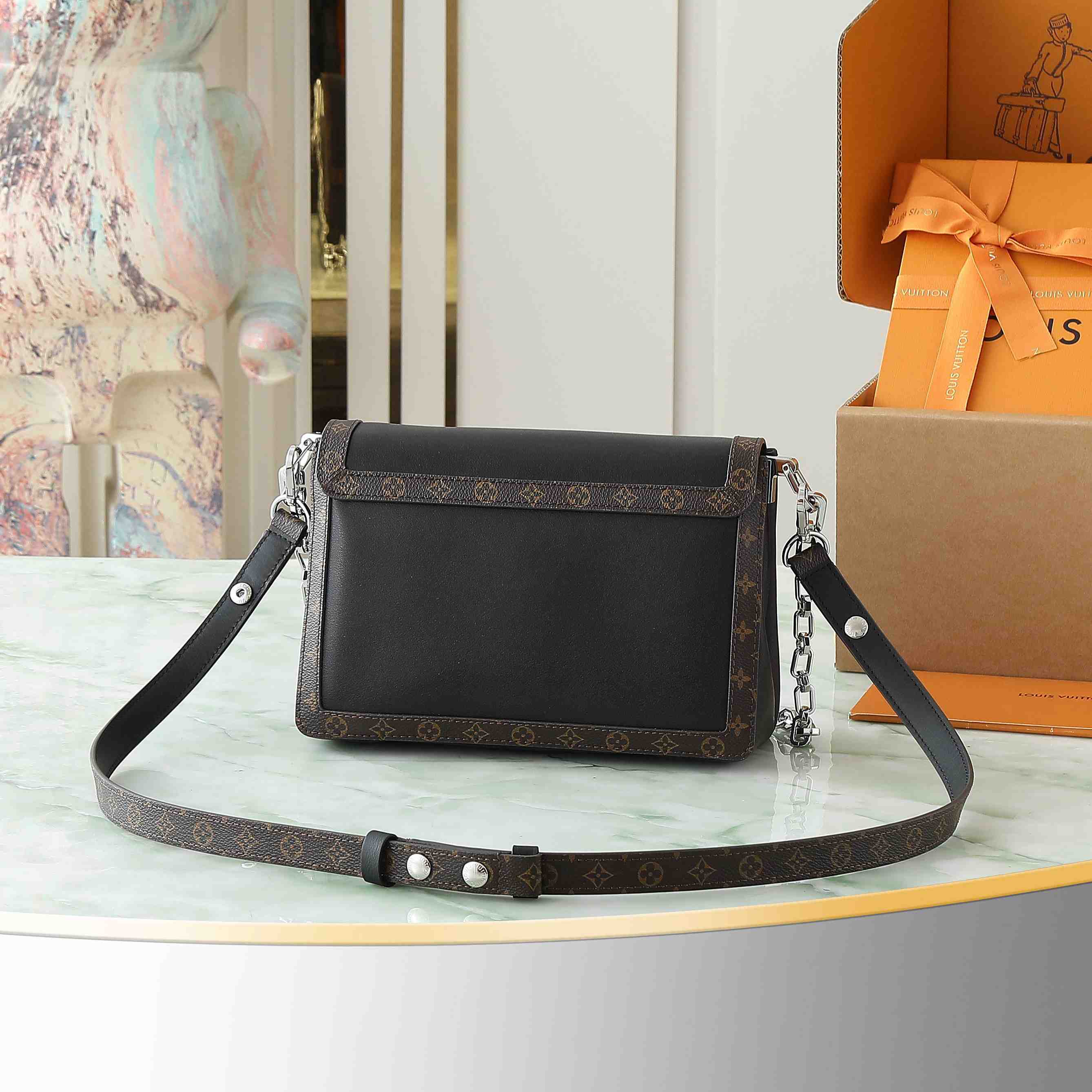 Louis Vuitton Dauphine Soft Vibe MM   M13450 - PerfectKickZ