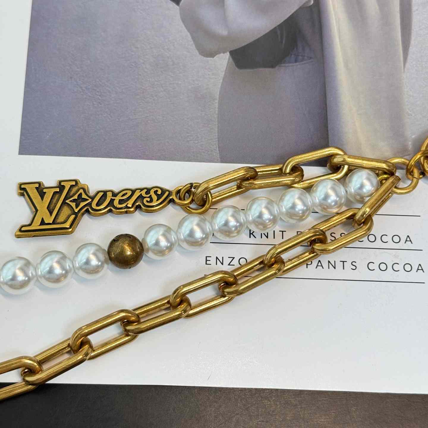Louis Vuitton Chain Belt Pearls Bag Charm  M01689 - PerfectKickZ