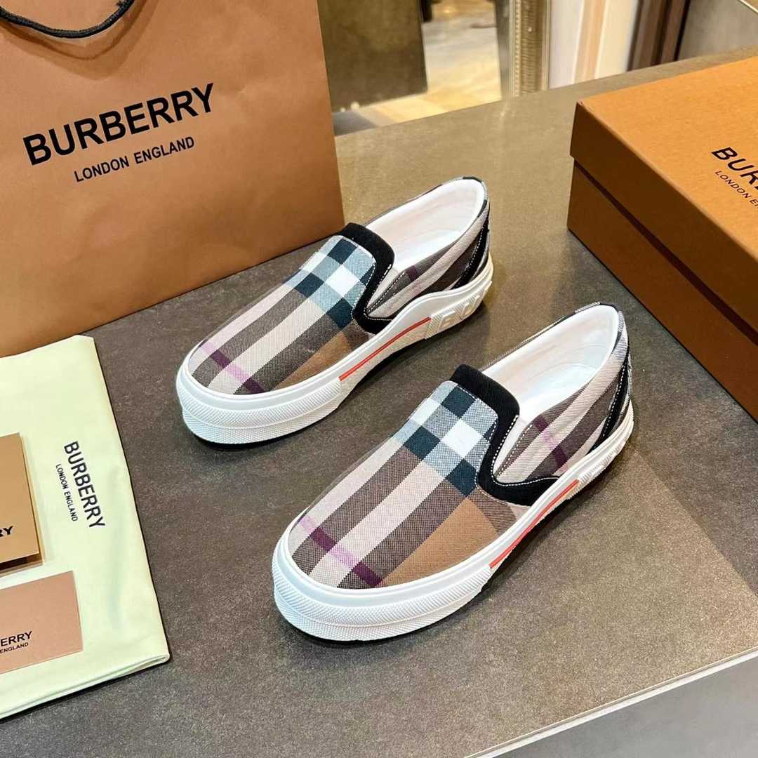 Burberry Slip On Sneakers - 