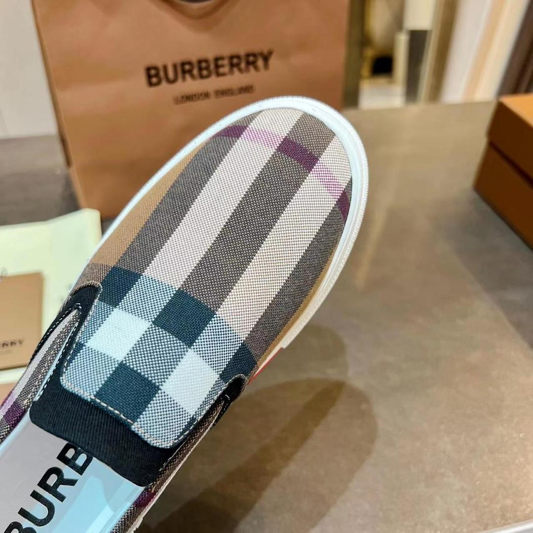 Burberry Slip On Sneakers - 