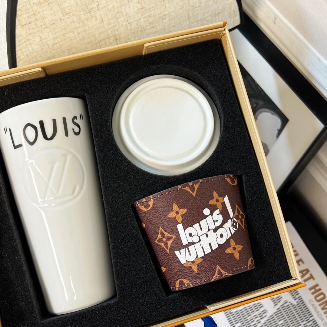 Louis Vuitton Cup Louis - PerfectKickZ