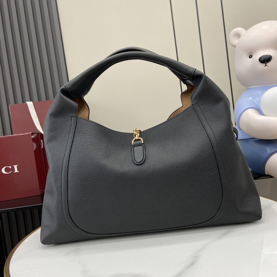 Gucci Softbit Maxi Shoulder Bag - PerfectKickZ