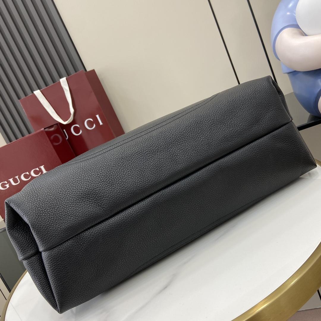 Gucci Softbit Maxi Shoulder Bag - PerfectKickZ