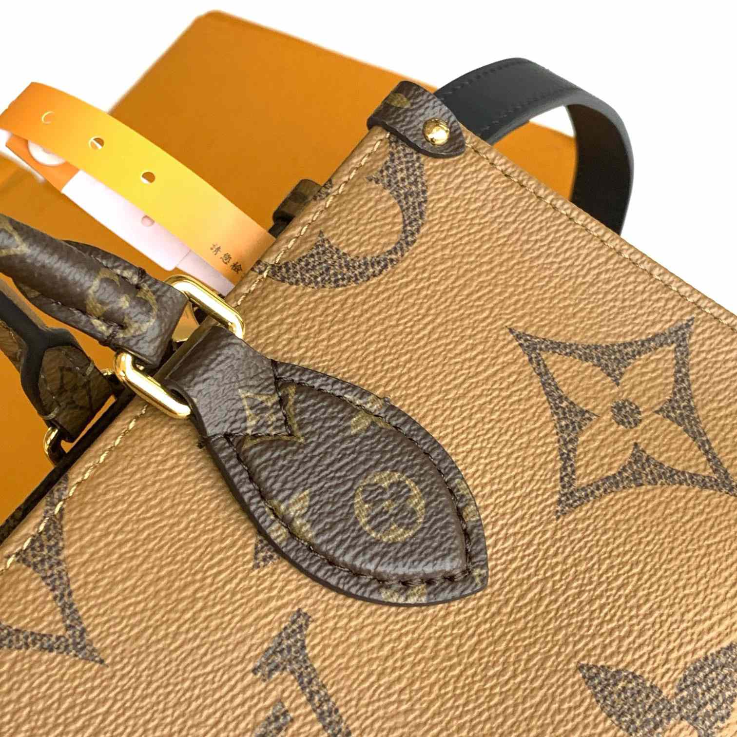 Louis Vuitton OnTheGo East West Chain  M14236 - PerfectKickZ