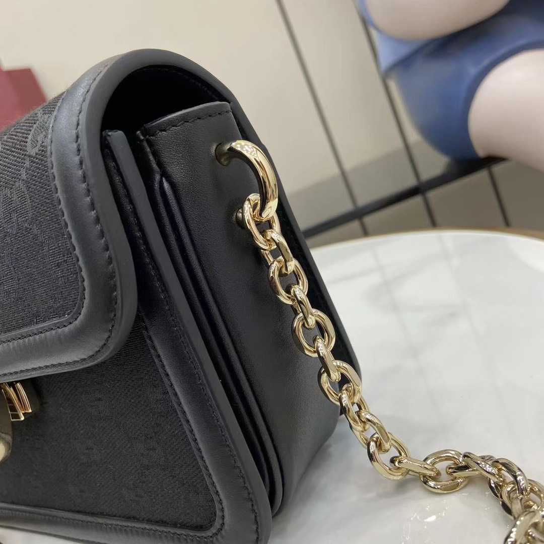 Gucci Go Small Shoulder Bag - PerfectKickZ