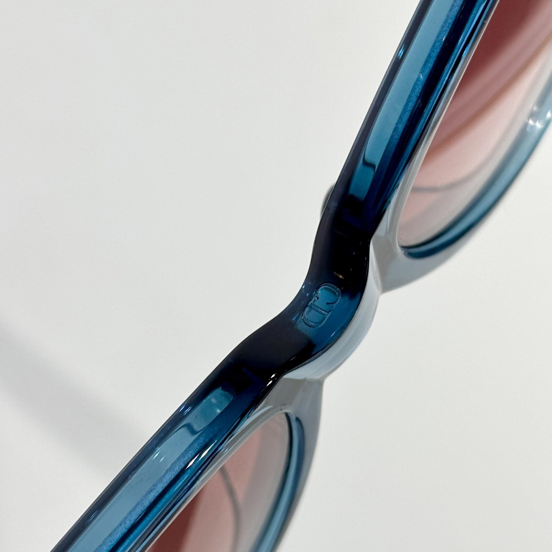 Dior DiorGlowB11 Sunglasses  - PerfectKickZ