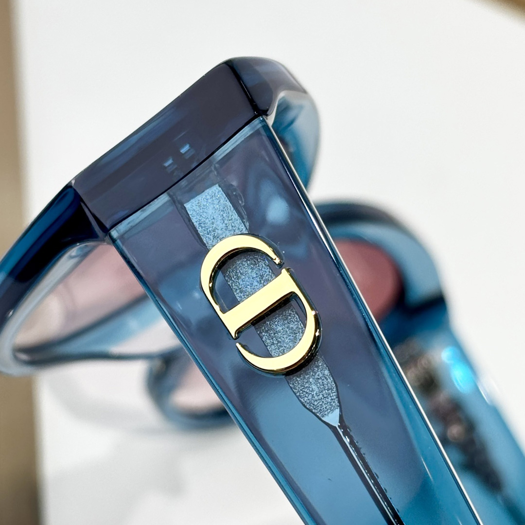 Dior DiorGlowB11 Sunglasses  - PerfectKickZ