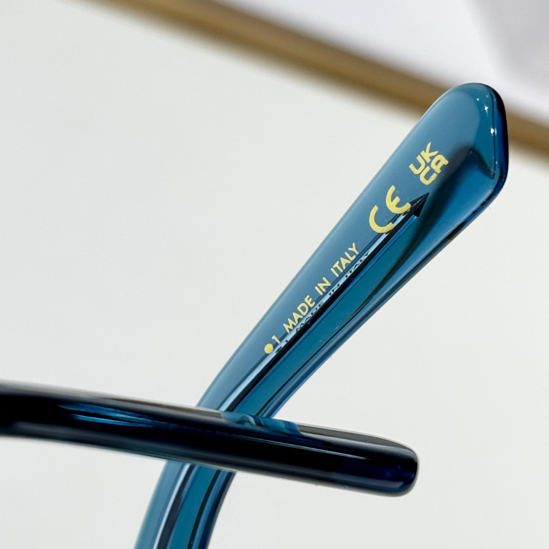 Dior DiorGlowB11 Sunglasses  - PerfectKickZ