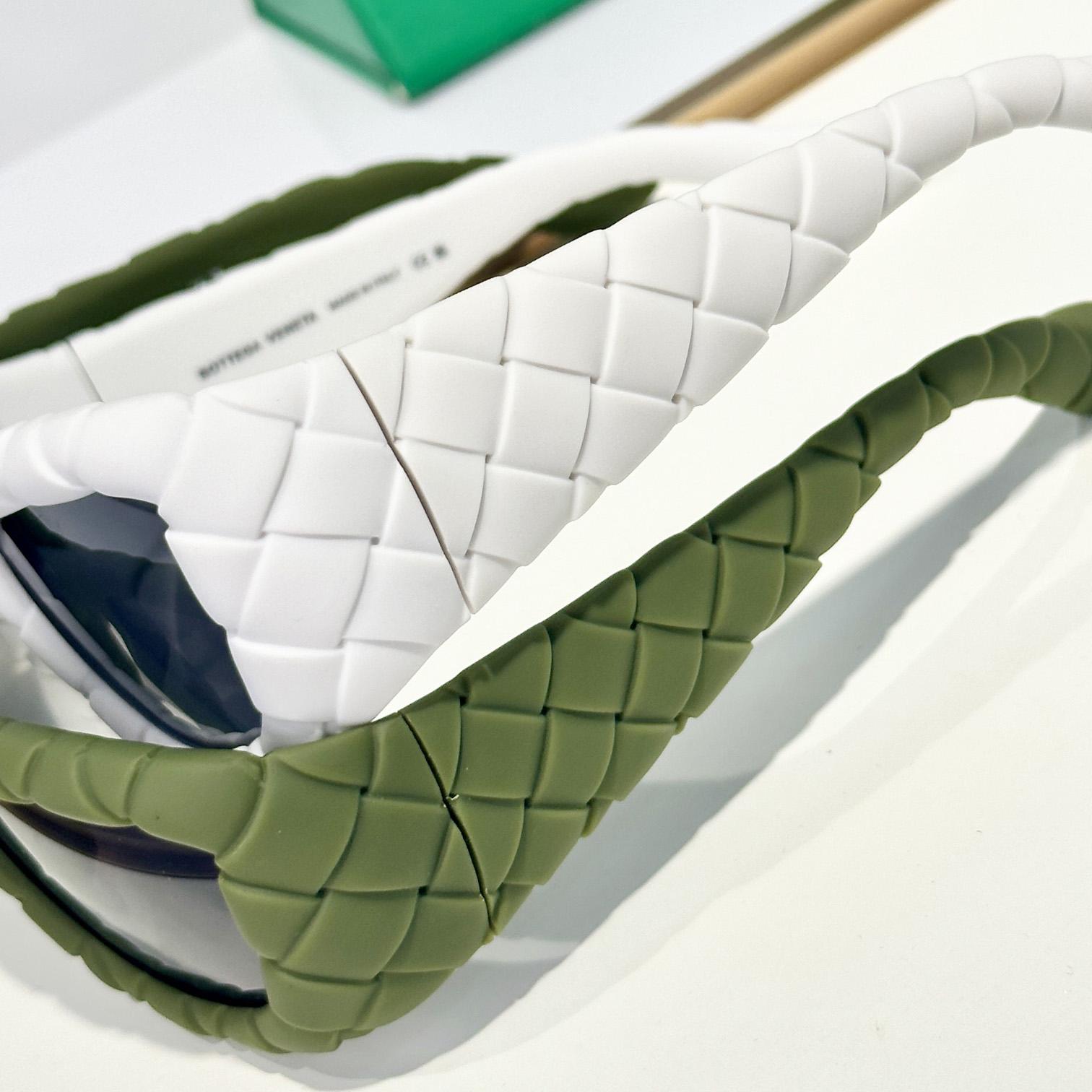 Bottega Veneta Intrecciato Rectangular Sunglasses   BV1303S - PerfectKickZ