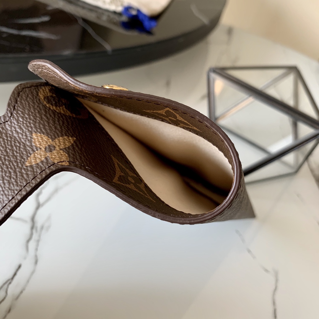 Louis Vuitton LV Etui MM Sunglasses Case    8.5-3-19cm   M00284  - PerfectKickZ