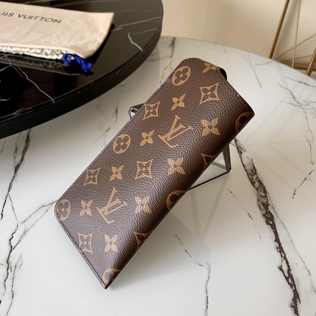 Louis Vuitton LV Etui MM Sunglasses Case    8.5-3-19cm   M00284  - PerfectKickZ