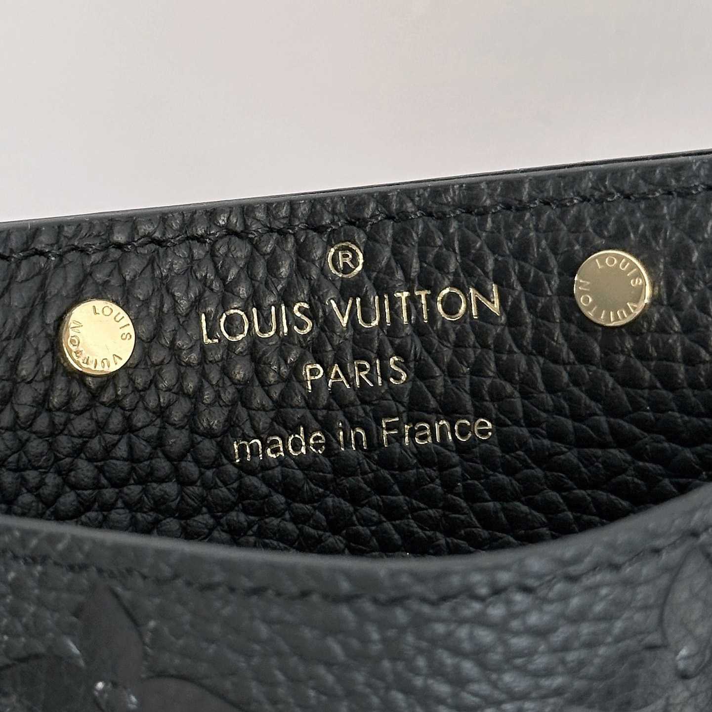 Louis Vuitton Card Holder  M69171 - PerfectKickZ