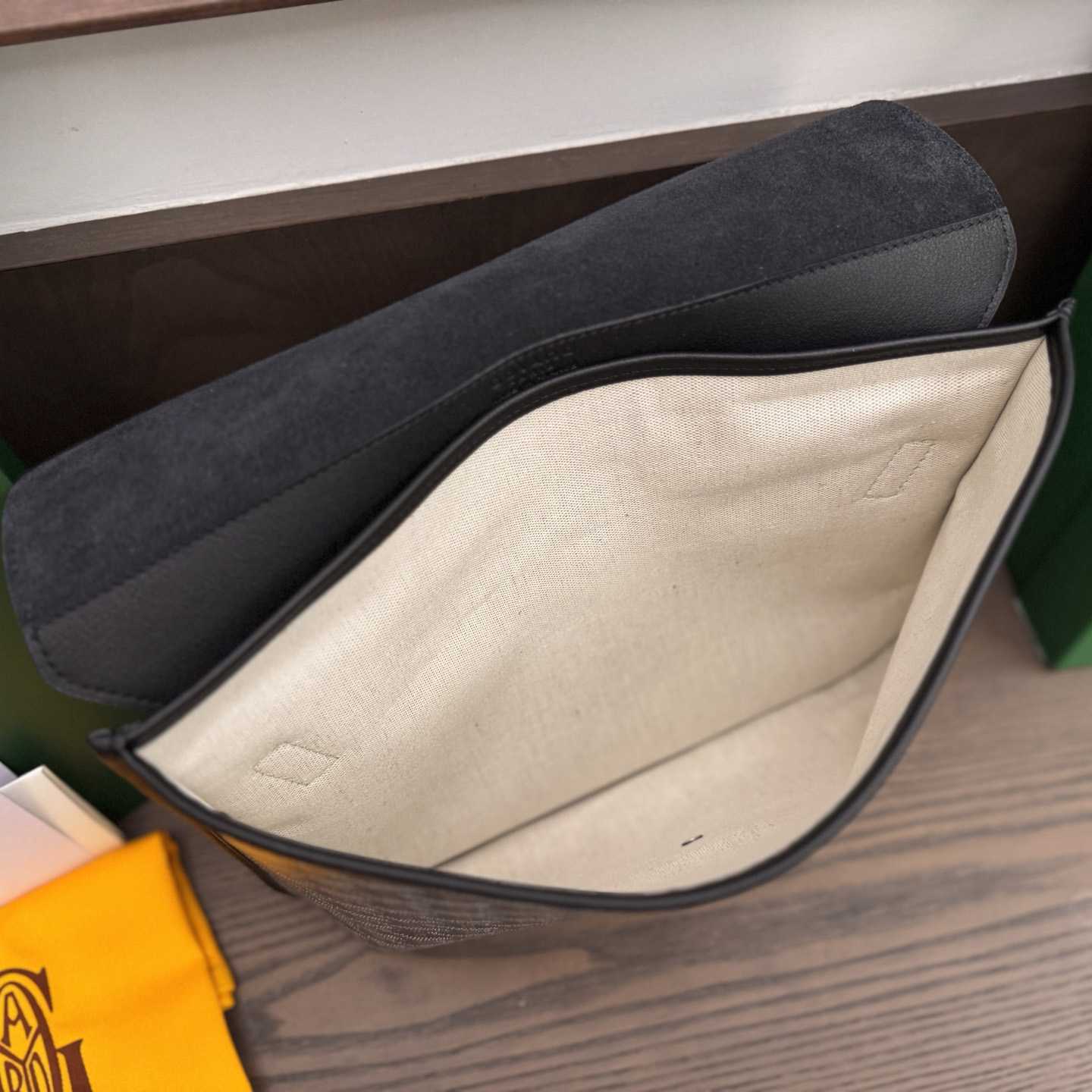 Goyard Coursier Messenger Bag - PerfectKickZ
