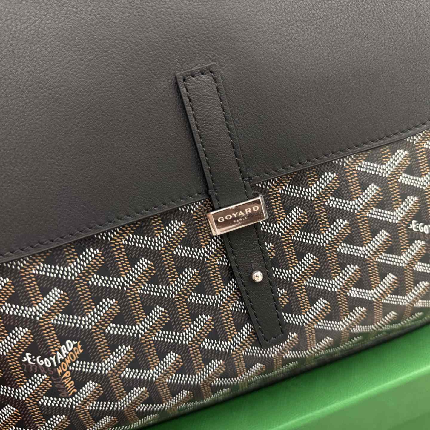 Goyard Coursier Messenger Bag - PerfectKickZ