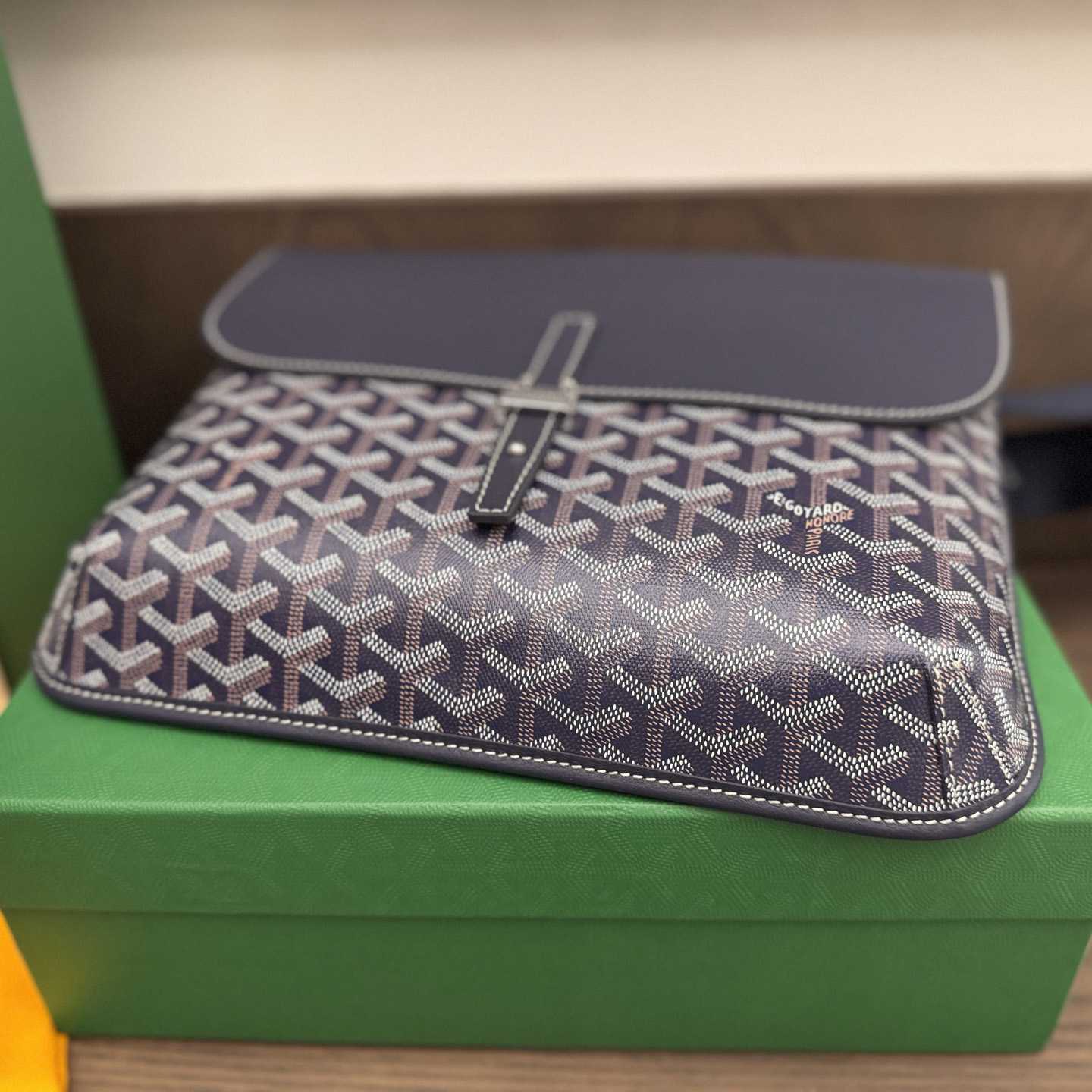 Goyard Coursier Messenger Bag - PerfectKickZ