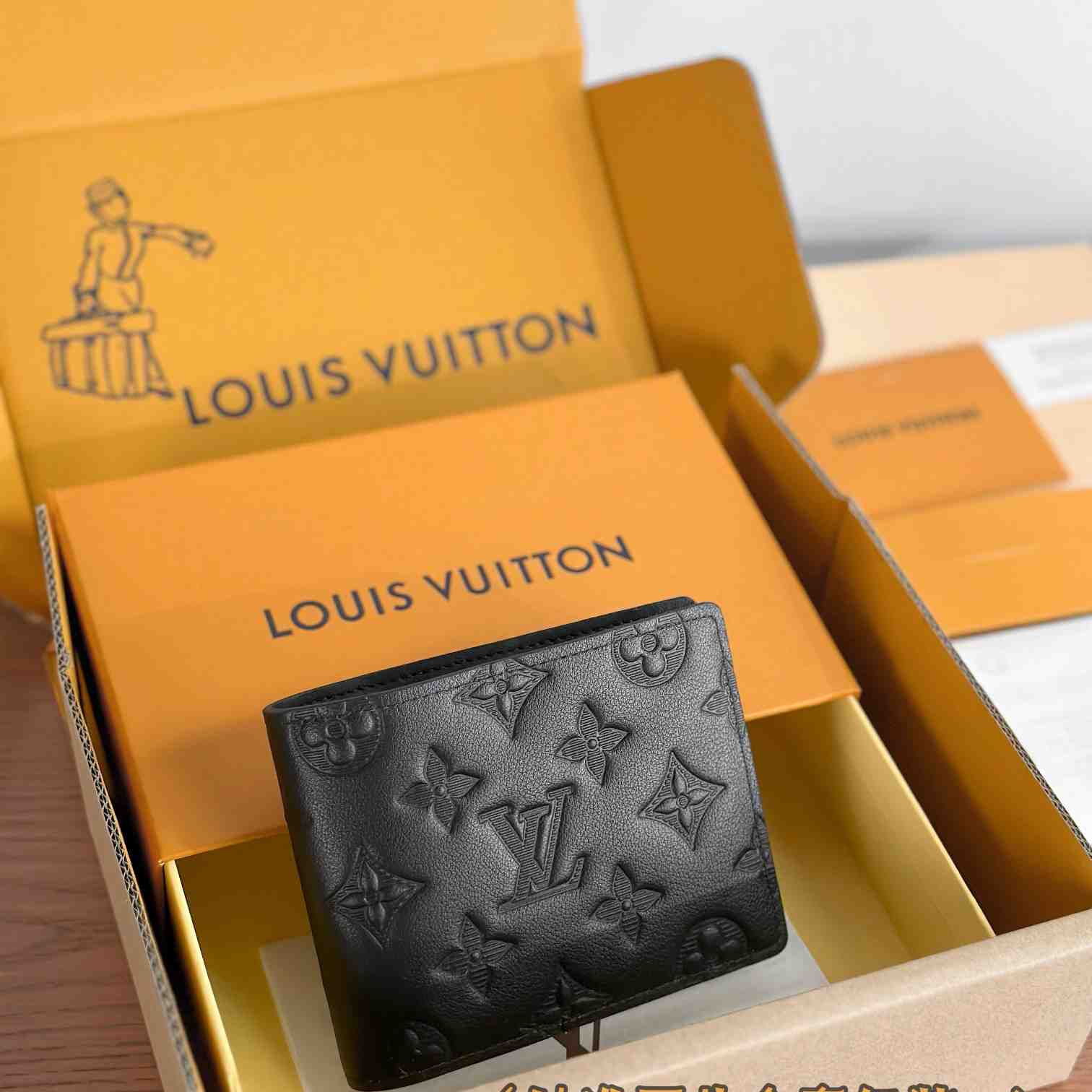 Louis Vuitton Multiple Wallet  M62901 - PerfectKickZ
