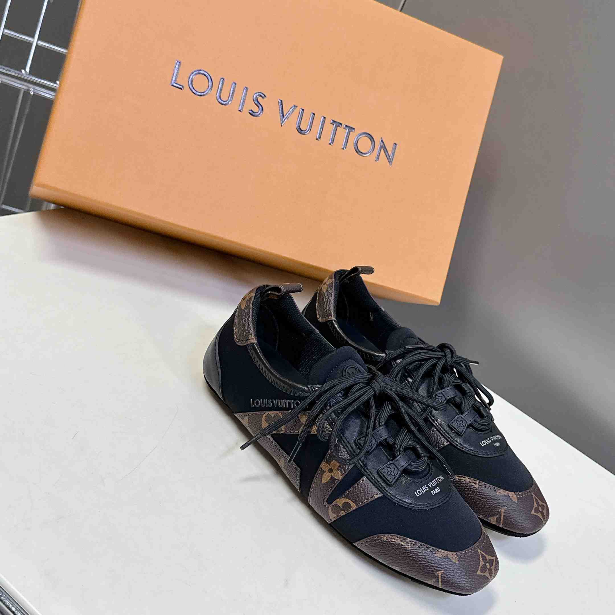Louis Vuitton LV Sneakerina   1AHNDI - PerfectKickZ
