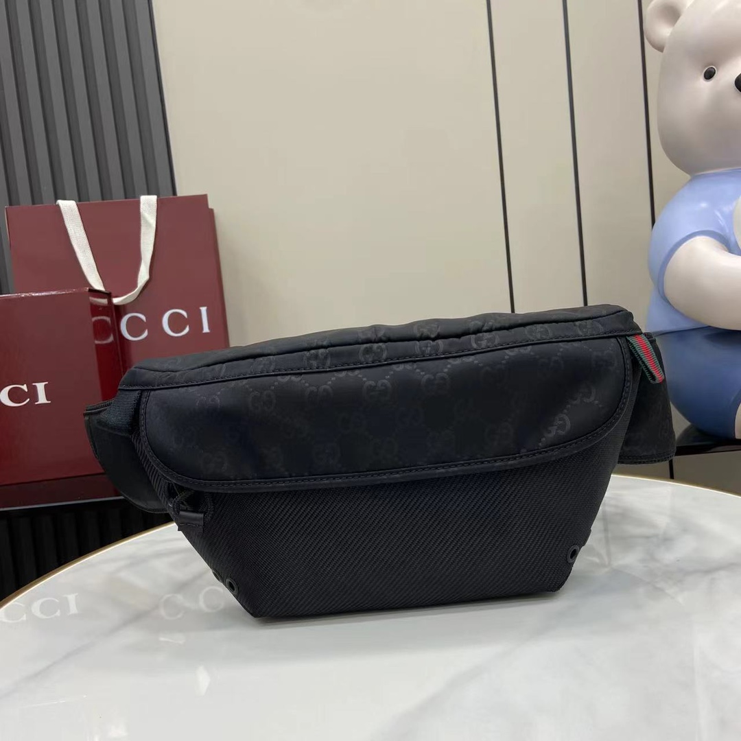 Gucci Nexus Large Belt Bag - PerfectKickZ