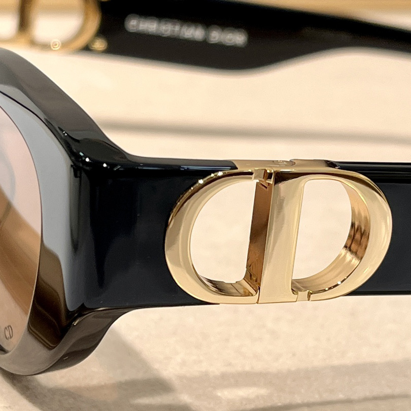 Dior 30Montaigne S9U Sunglasses  - PerfectKickZ