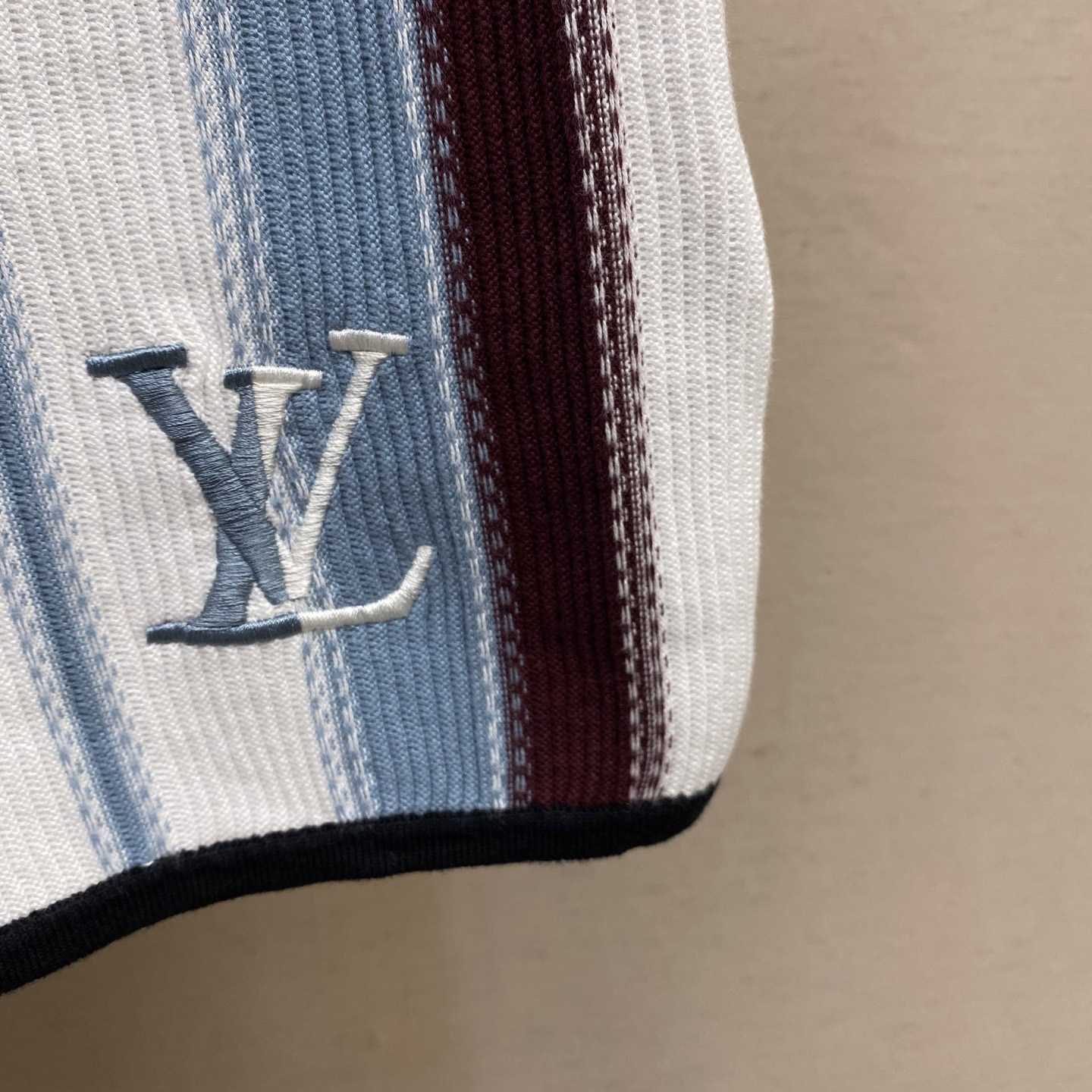 Louis Vuitton Striped Crochet Shorts   1AHVP1 - PerfectKickZ