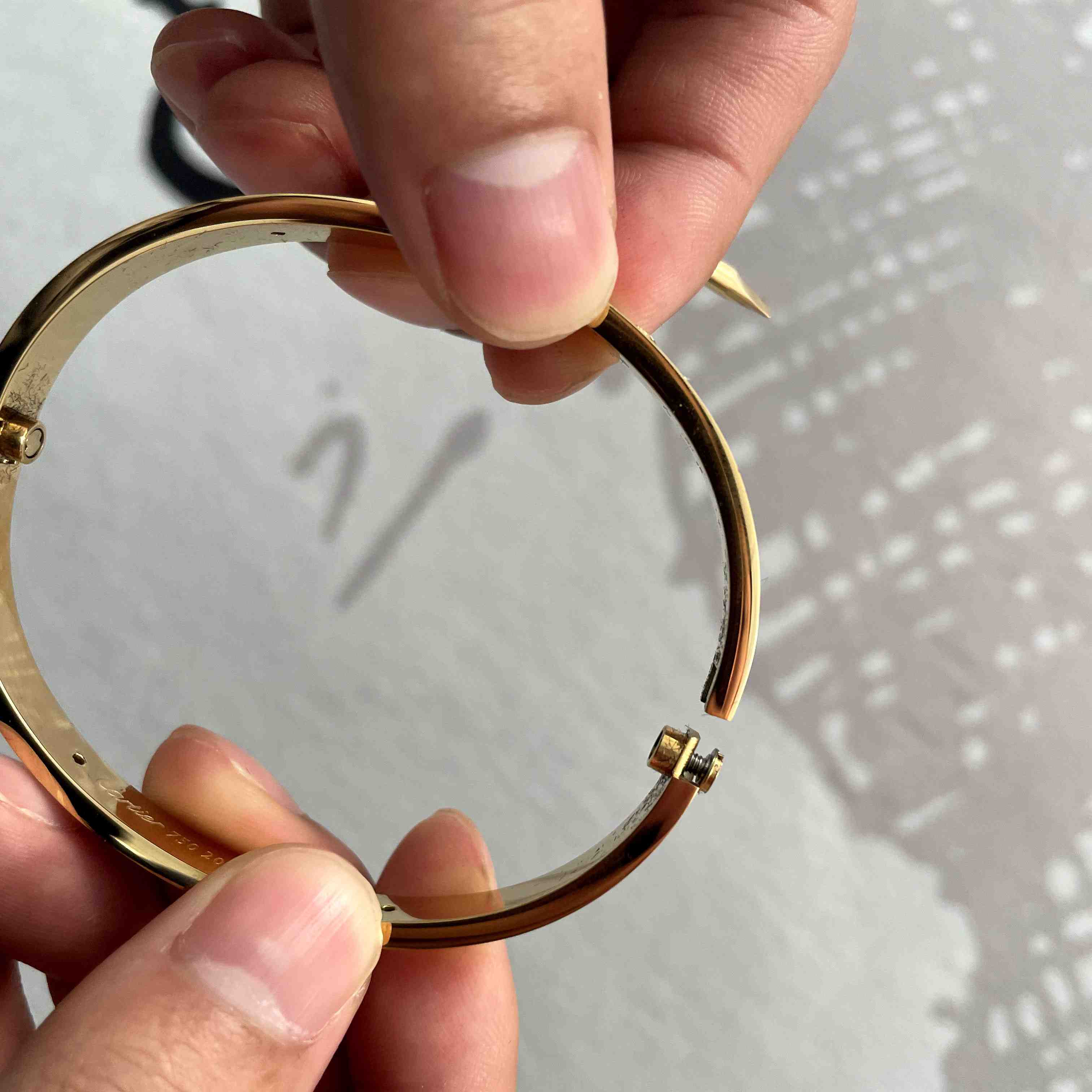 Cartier High Quality Gold Cartier Bracelet - PerfectKickZ