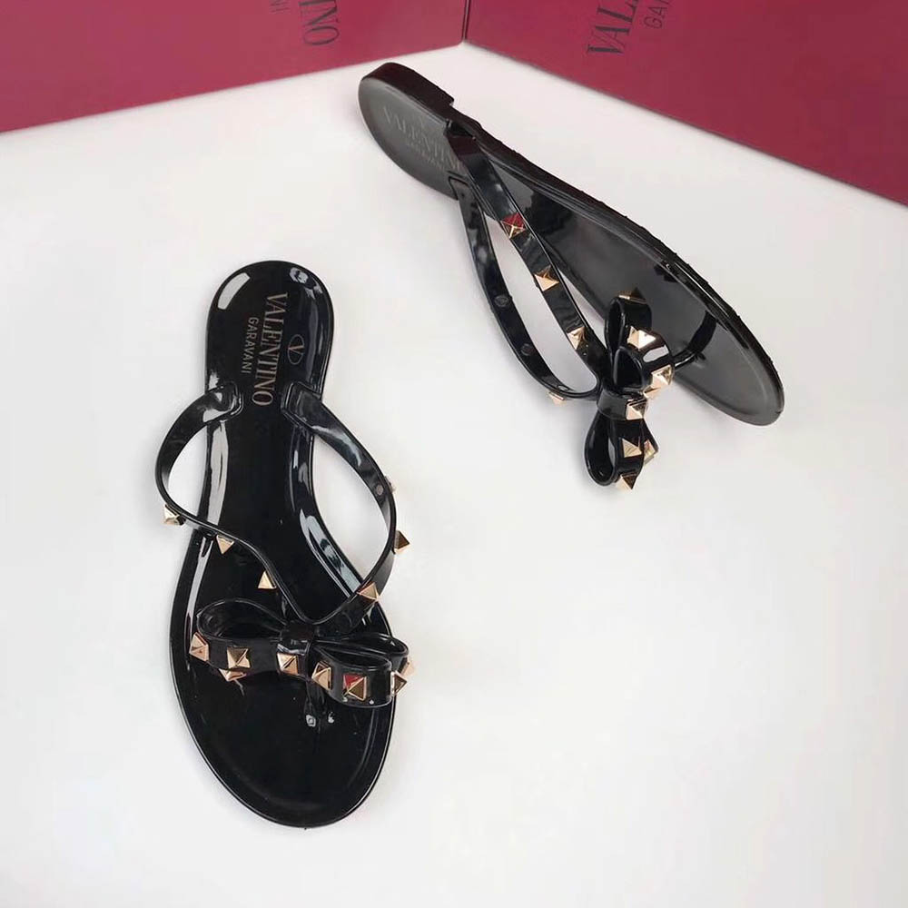 Valentino Garavani Rockstud PVC Flip Flop(Black) - PerfectKickZ