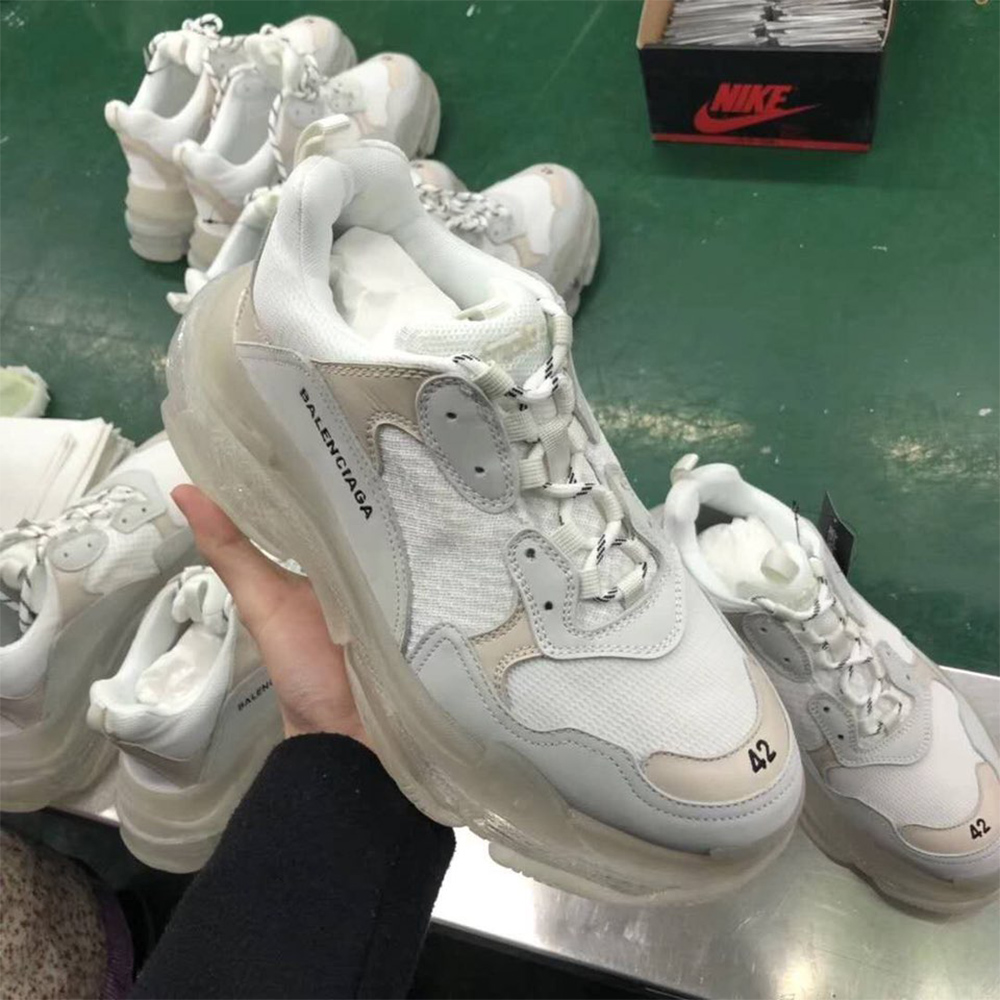 Balenciaga Clear Sole Triple S Low-Top Trainers White - PerfectKickZ