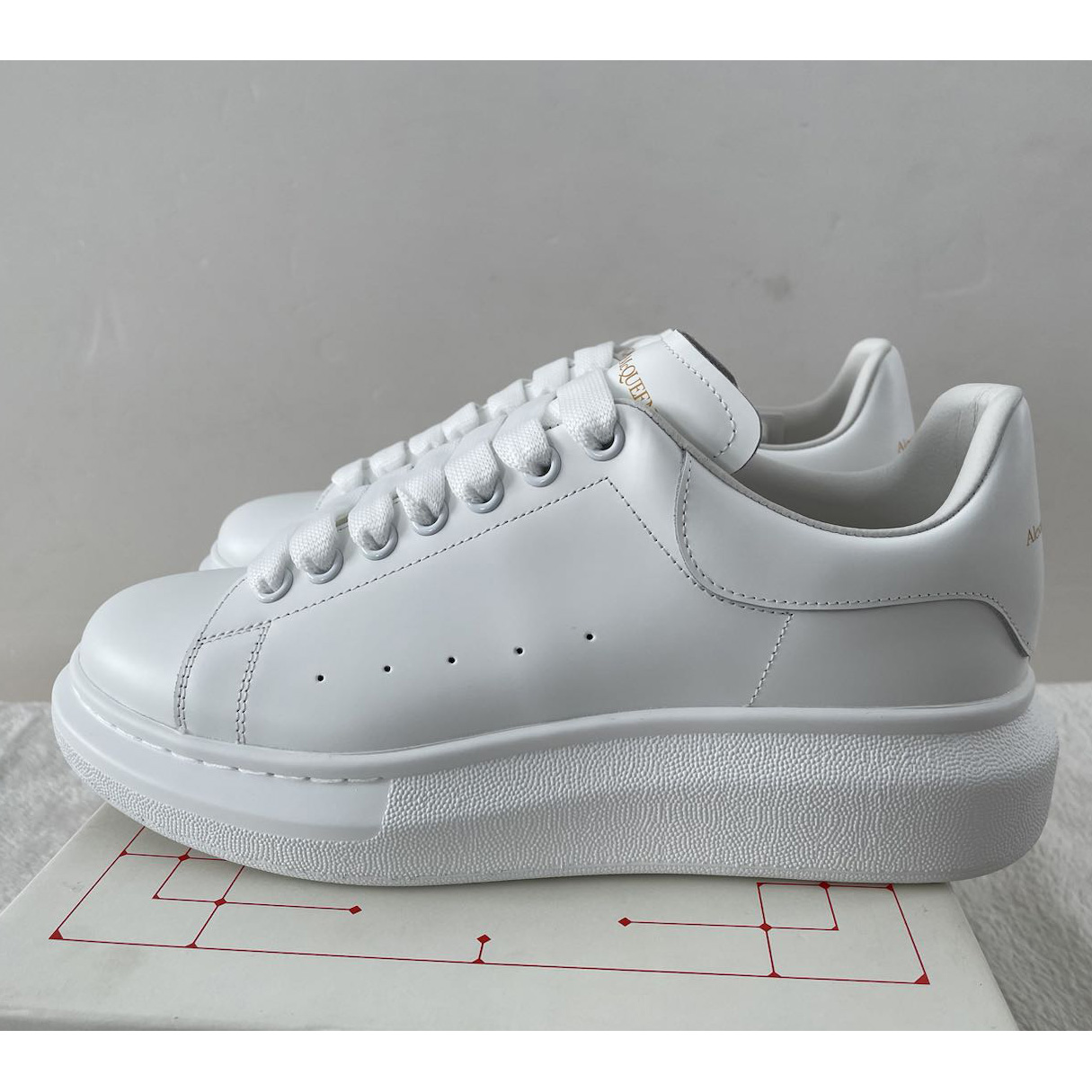 Alexander Mqueen Sneakers In White - PerfectKickZ