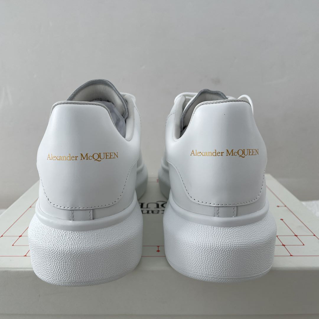Alexander Mqueen Sneakers In White - PerfectKickZ