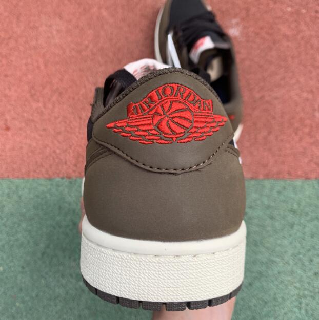 Jordan Travis Scott X Nike Air Jordan 1 Low - PerfectKickZ