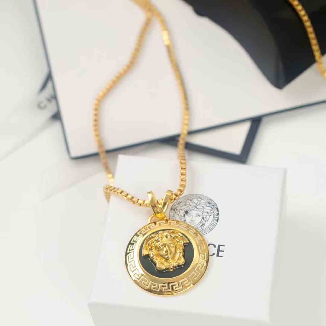 Versace Medusa Pendant Necklaces - PerfectKickZ