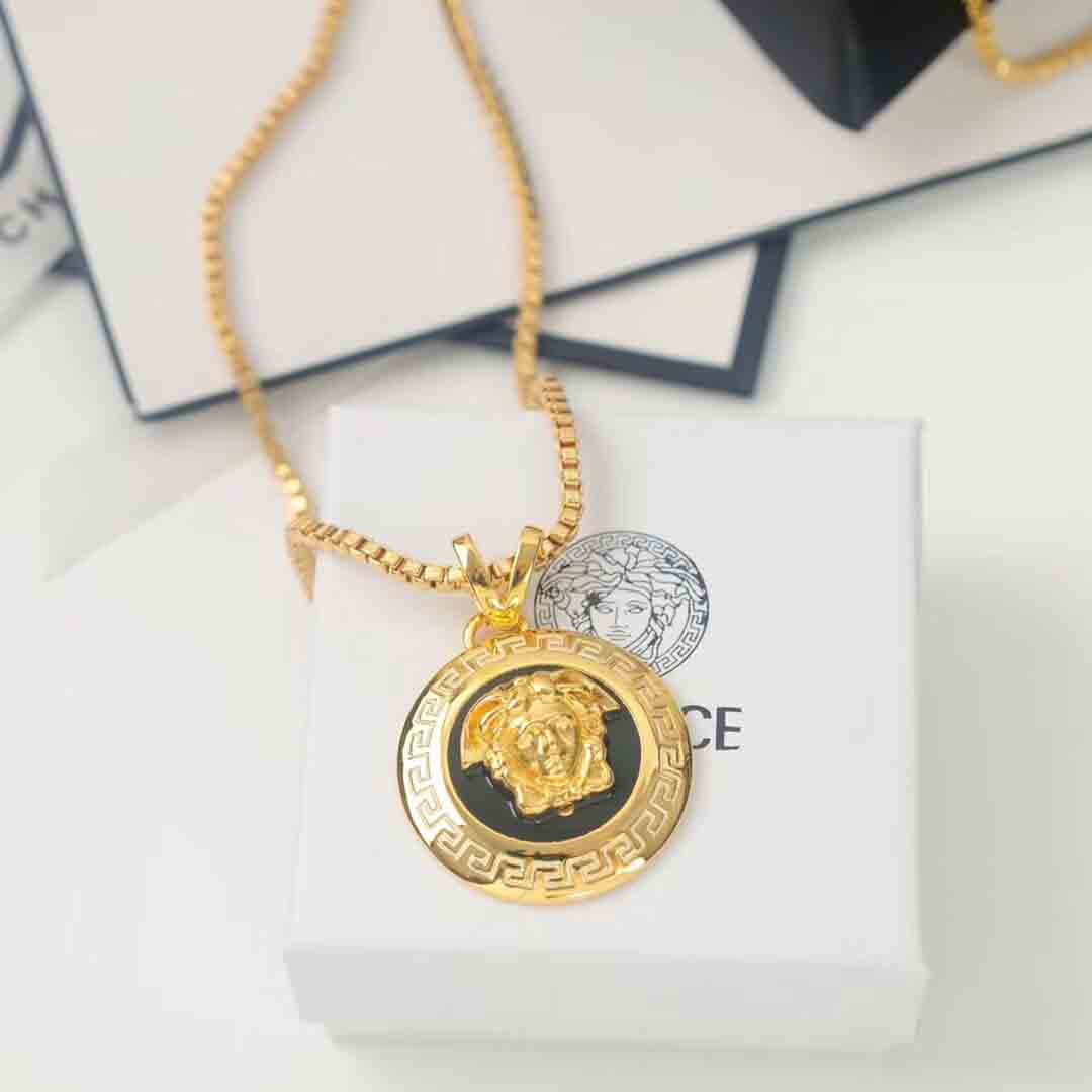 Versace Medusa Pendant Necklaces - PerfectKickZ