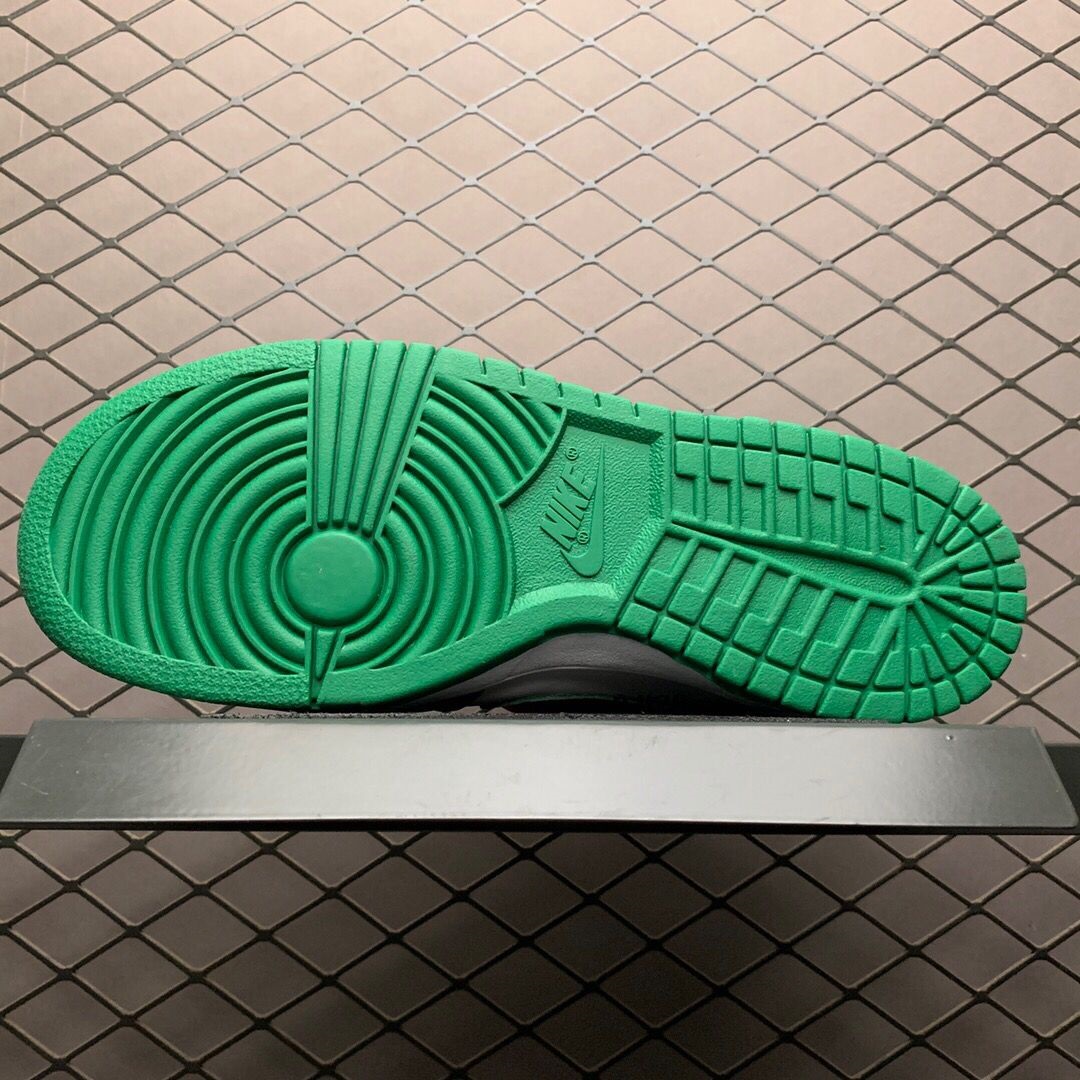 Off-White X Futura X Nike SB Dunk Low In White/Pine Green  - 