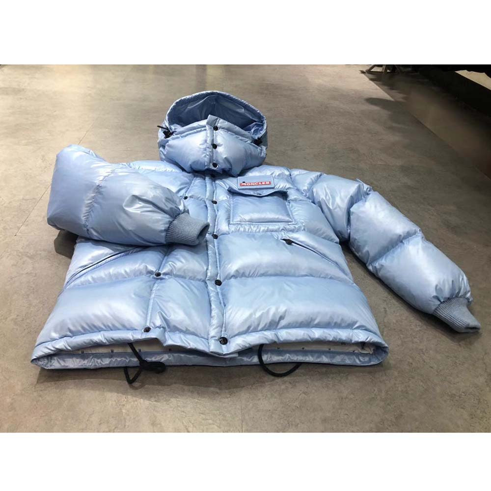 Moncler Down Jacket Blue - 