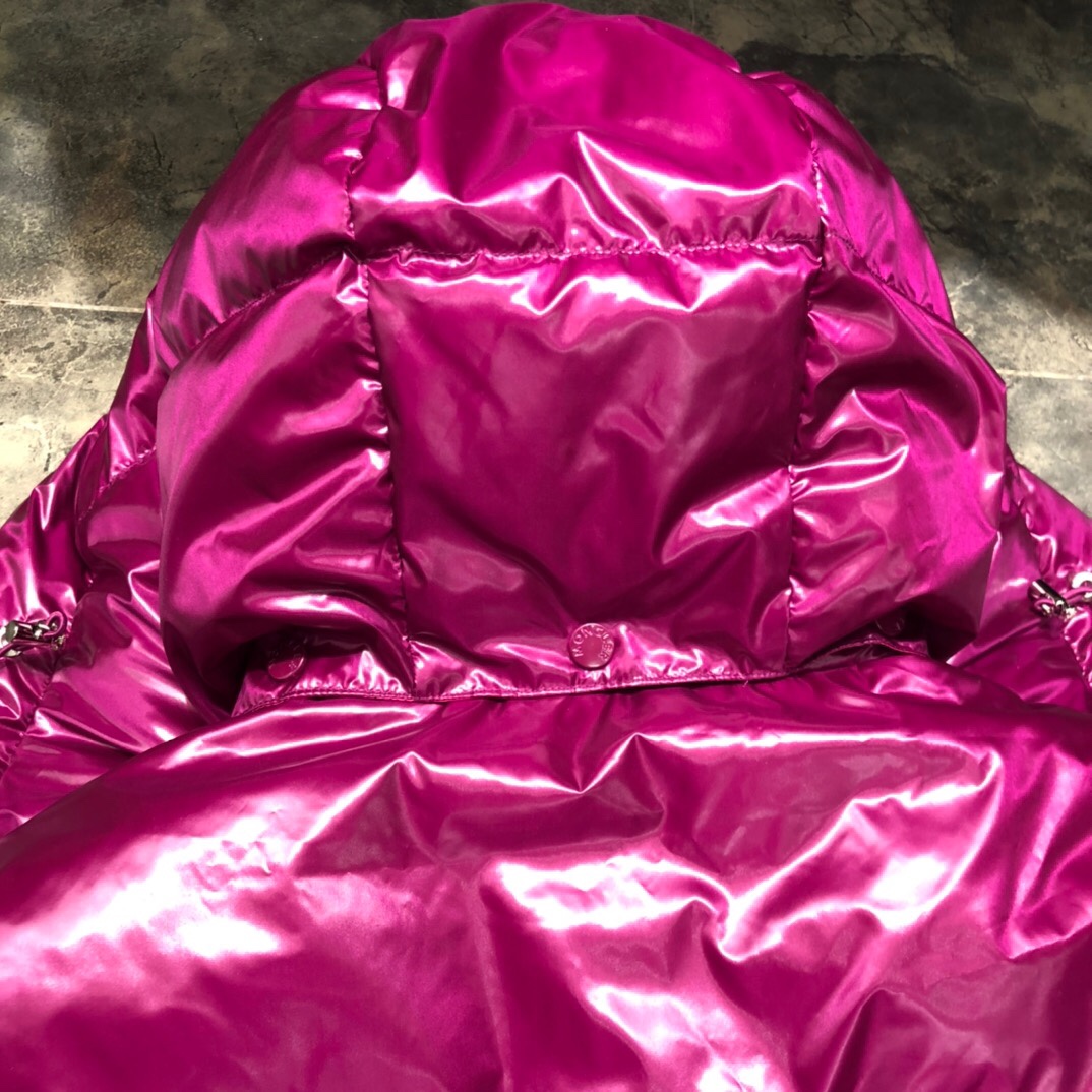 Moncler Down Jacket - PerfectKickZ