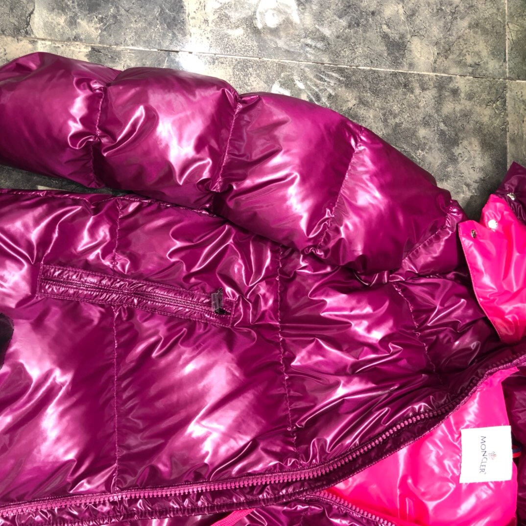 Moncler Down Jacket - PerfectKickZ