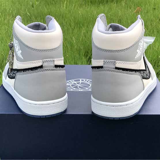 Jordan Air 1 Sneaker - PerfectKickZ
